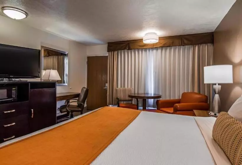 キングサイズベッドのスタンダードルーム, Best Western Paradise Inn