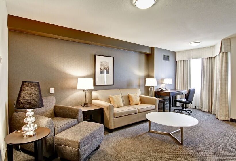 高级小型套房, Coast Kamloops Hotel & Conference Centre