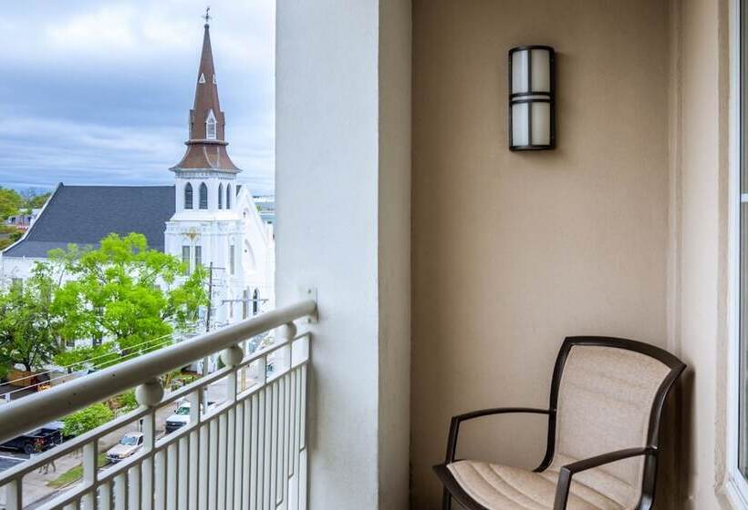 ダブルベッドスタンダードルーム, Courtyard By Marriott Charleston Historic District