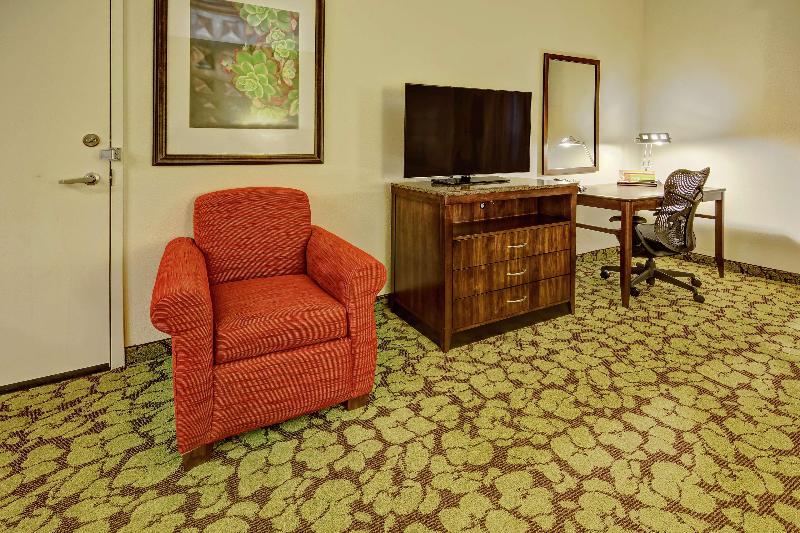 Номер Стандарт Адаптированный для Инвалидов, Days Inn By Wyndham Fremont