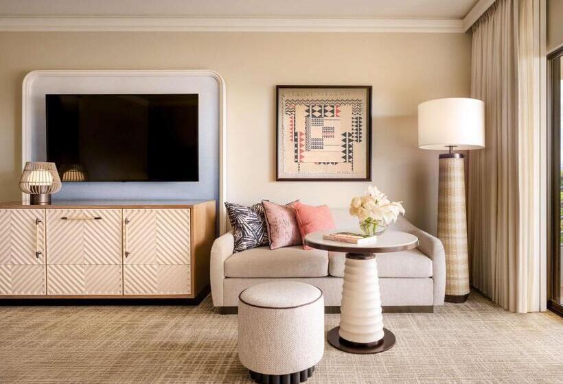 オーシャンビュースタンダードルーム, Fairmont Orchid