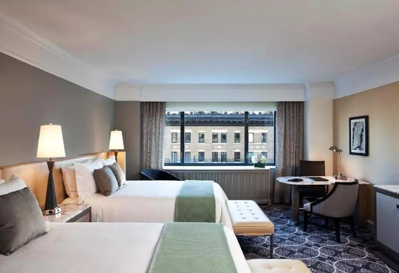 Standard-huone 2 Parivuodetta, Loews Regency New York