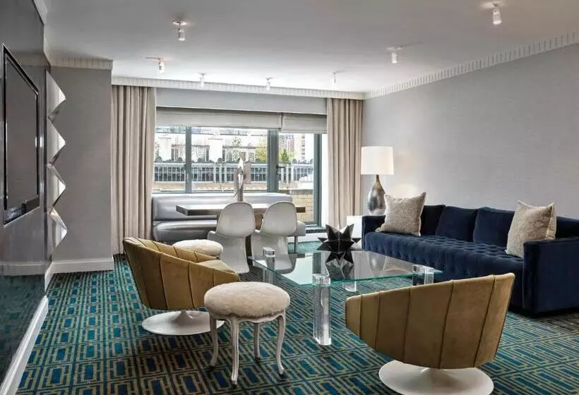 Classic-huoneisto 1 Makuuhuone, Loews Regency New York