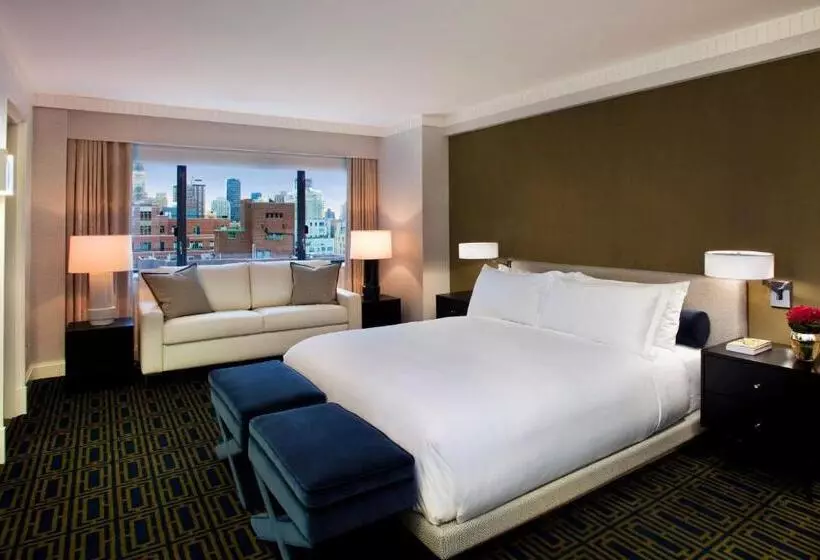 Classic-huoneisto 1 Makuuhuone, Loews Regency New York