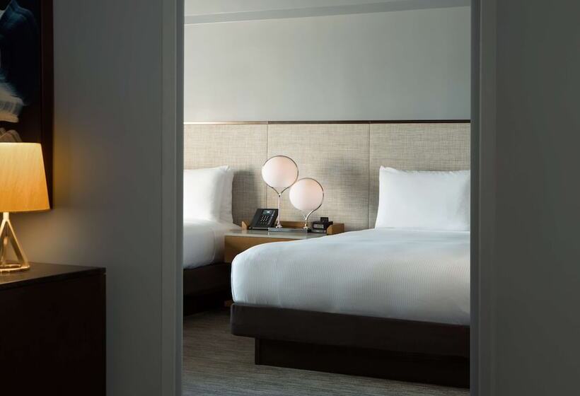 이그제큐티브 스위트, New York Hilton Midtown