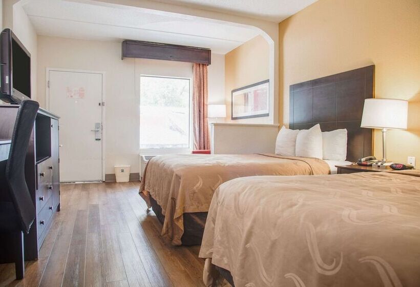 غرفه قياسيه سريرين مزدوجين, Quality Inn & Suites Aiken