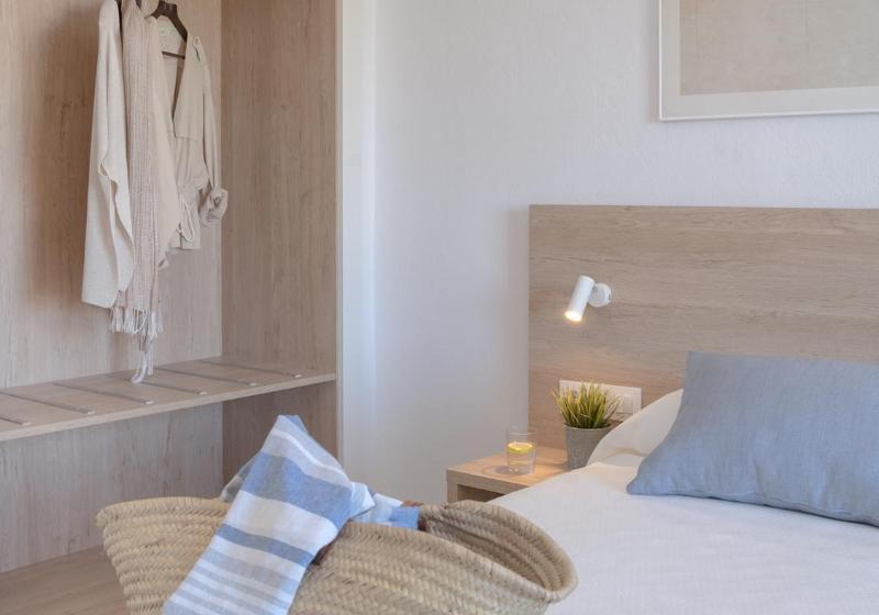 キングサイズベッドのスタンダードルーム, Ramada By Wyndham Harrisonburg