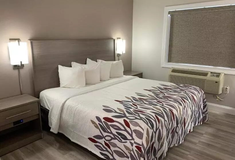 キングサイズベッドのデラックスルーム, Red Roof Inn & Suites Vineland Buena