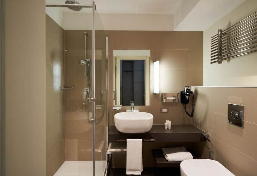 اتاق سوپریور, Unahotels Bologna Fiera