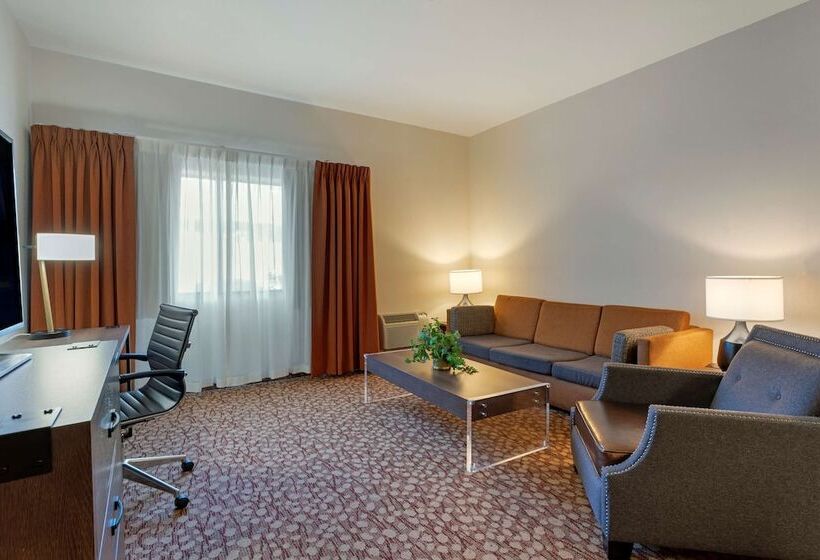 Люкс, Best Western Plus Mill Creek Inn