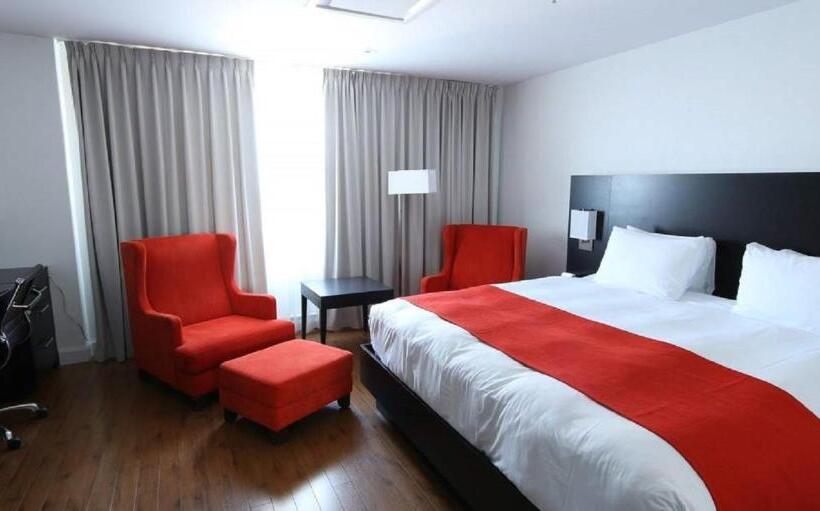 キングサイズベッドのスタンダードルーム, Classique