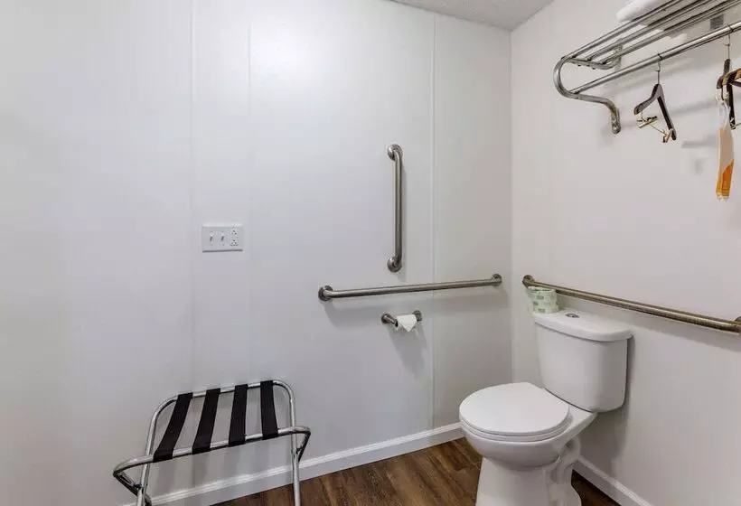 Deluxe-huone, Econo Lodge Inn & Suites South