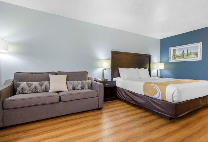 غرفة قياسية سرير كينج لذوى الإحتياجات الخاصة, Quality Inn Carolina Oceanfront