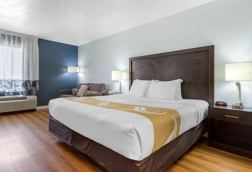 غرفة قياسية سرير كينج لذوى الإحتياجات الخاصة, Quality Inn Carolina Oceanfront