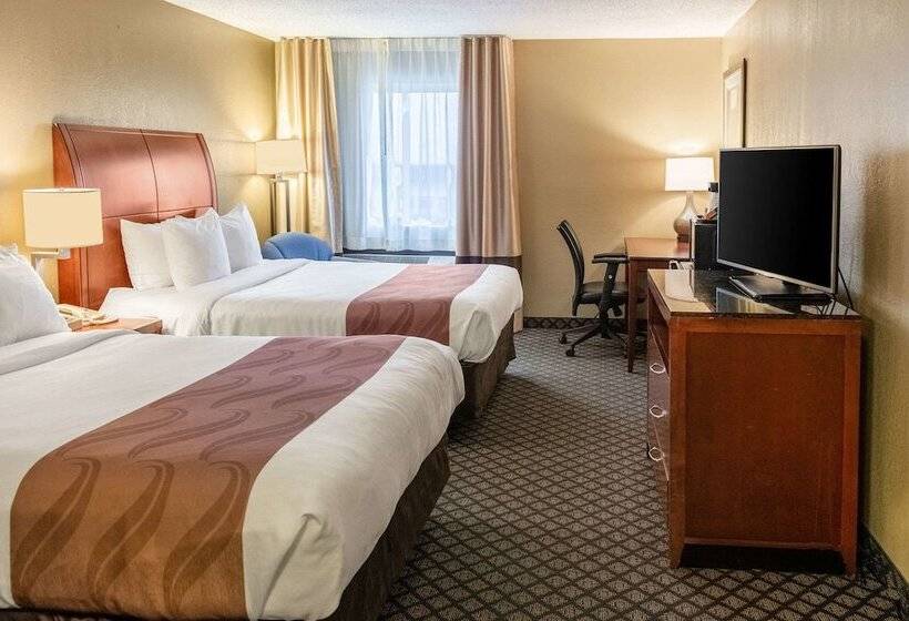 Номер Стандарт 2 Двуспальные Кровати, Quality Inn & Suites