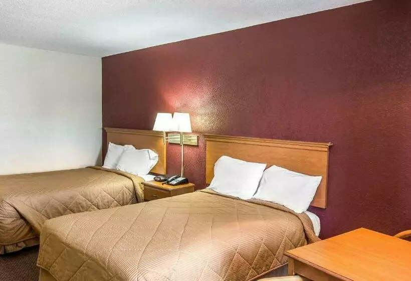 2ダブルベッドのスタンダードルーム, Rodeway Inn Expo Center