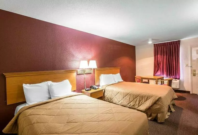 2ダブルベッドのスタンダードルーム, Rodeway Inn Expo Center