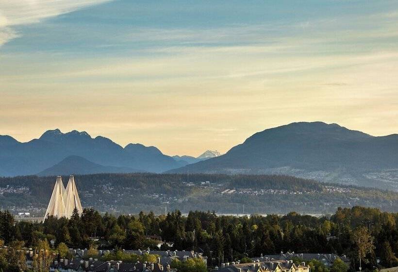 غرفة ديلوكس, Sheraton Vancouver Guildford