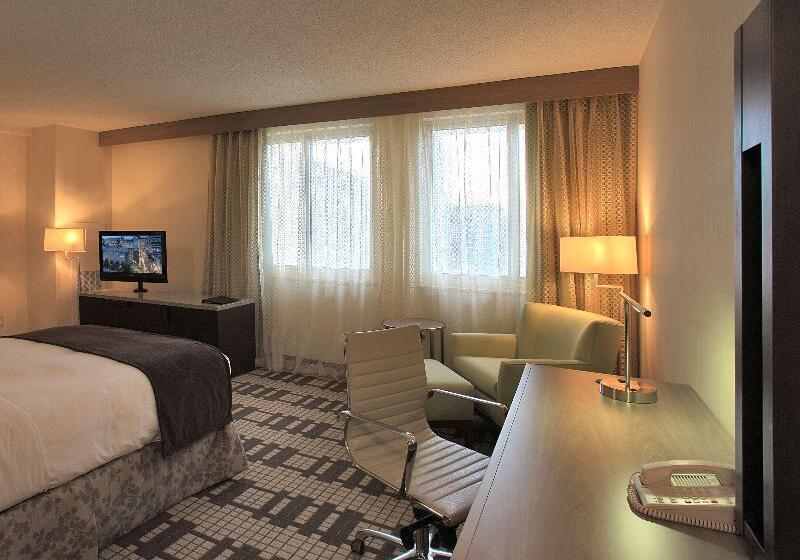 スタンダードルーム, Silver Spring