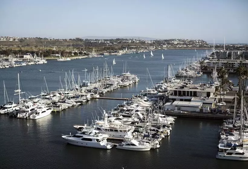 اتاق استاندارد با تخت دوبل و چشم‌انداز, The Ritzcarlton, Marina Del Rey