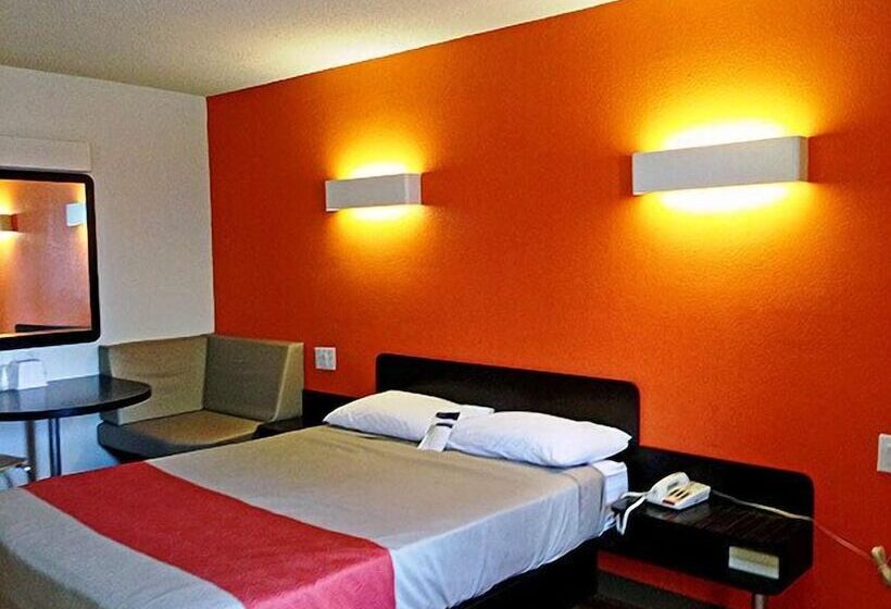 Номер Deluxe, Motel 6 Omaha, Ne