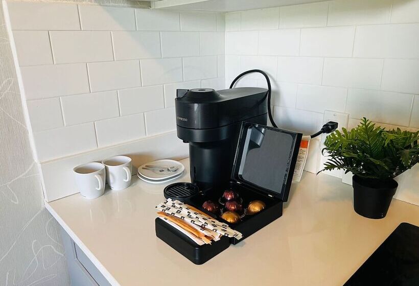 חדר אקונומי, Civilia Lakeside By Civilia Golf Retreat