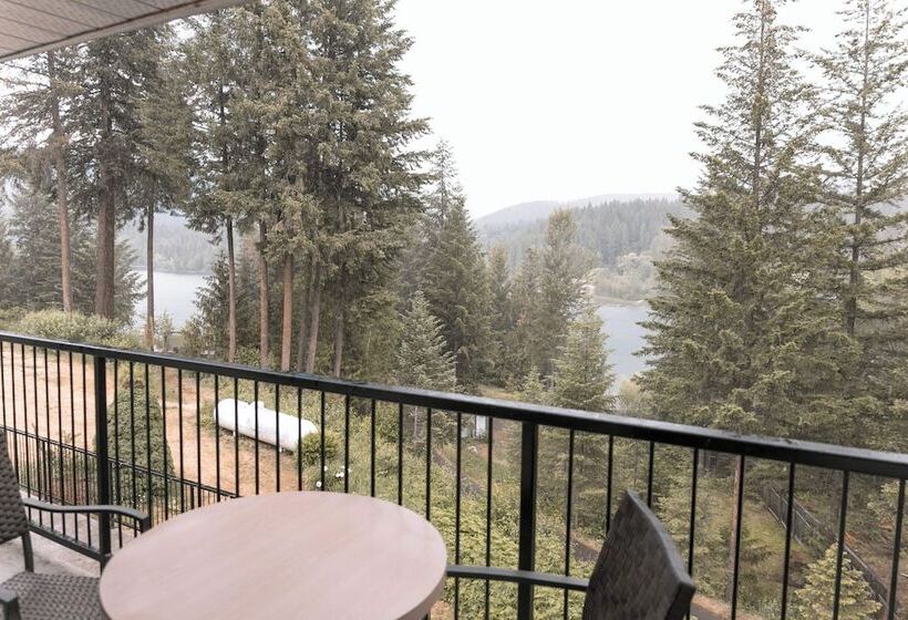 デラックスルーム, Civilia Lakeside By Civilia Golf Retreat