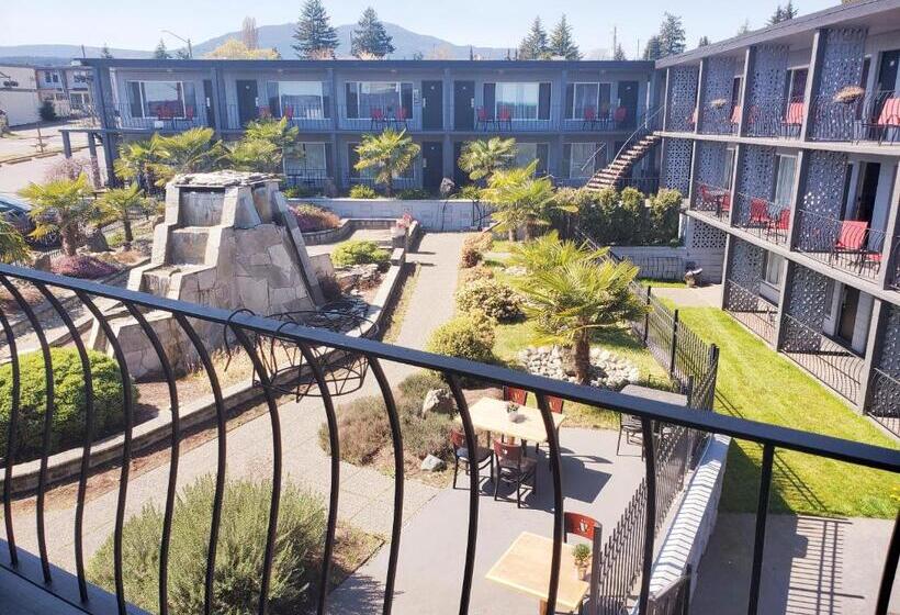 Номер Стандарт, Port O Call Inn