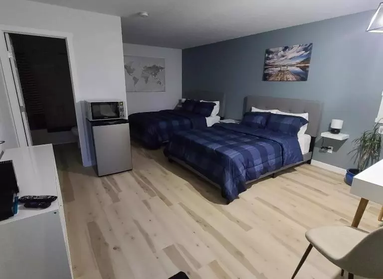 バルコニー付きスタンダードルーム, The Valley View Cabins And Event Center