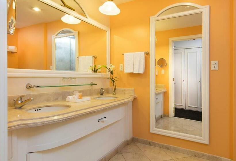 اتاق استاندارد, Krystal Satelite Maria Barbara