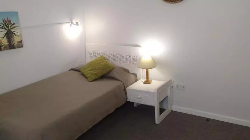 اتاق استاندارد یک نفره, Pension d'Avignon