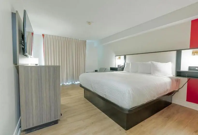 اتاق استاندارد با تخت بزرگ, Ramada By Wyndham Kingston