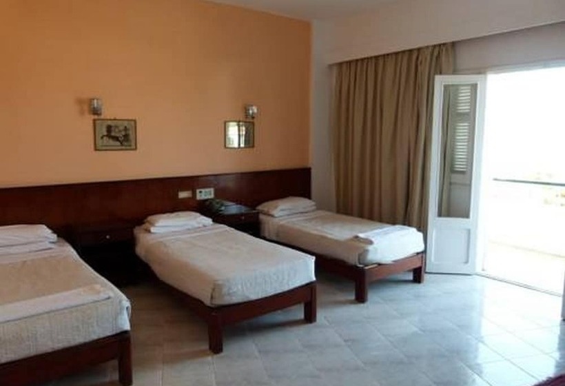 اتاق استاندارد سه نفره, Sea Horse