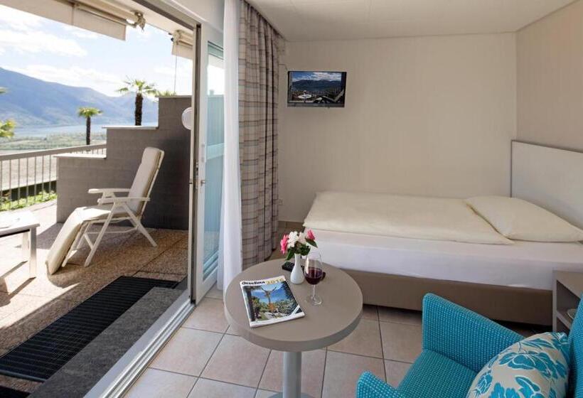 单人经济间, Stella Sa