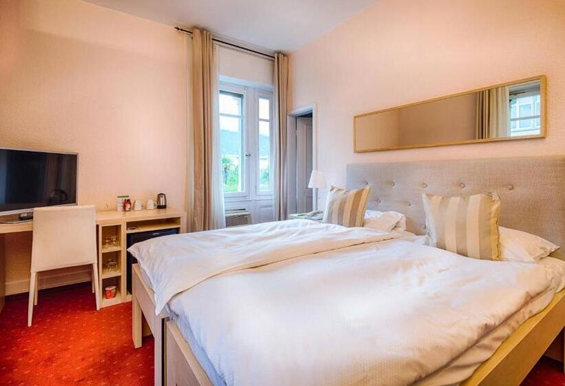 标准间, Villa Toscane