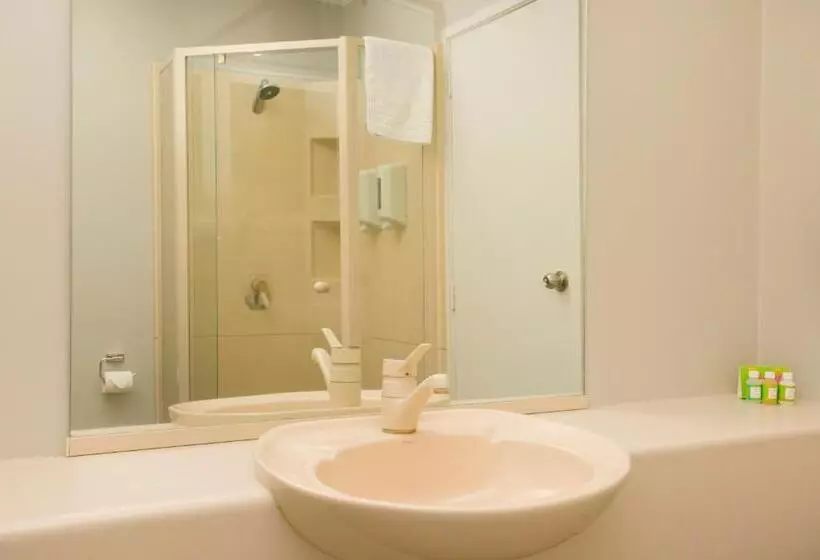 プールビューの２ベッドルームアパート, Anchorage Resort Taupo Nz