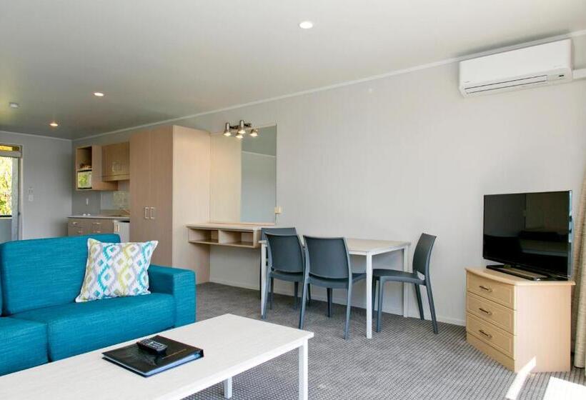 استوديو قياسي مطل على البحيرة, Anchorage Resort Taupo Nz