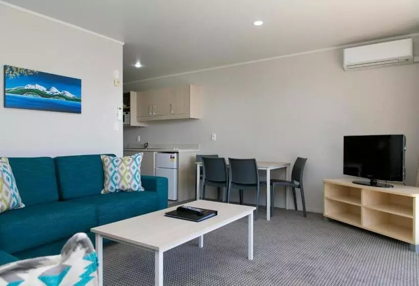 1 Bedroom Apartment Lake View, Anchorage Resort Taupo Nz