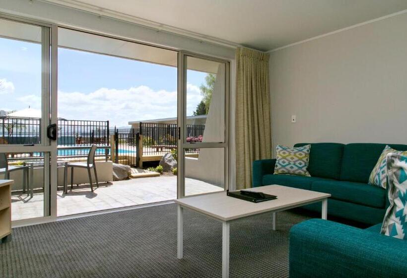 شقة غرفة واحدة مطلة على حمام السباحة, Anchorage Resort Taupo Nz