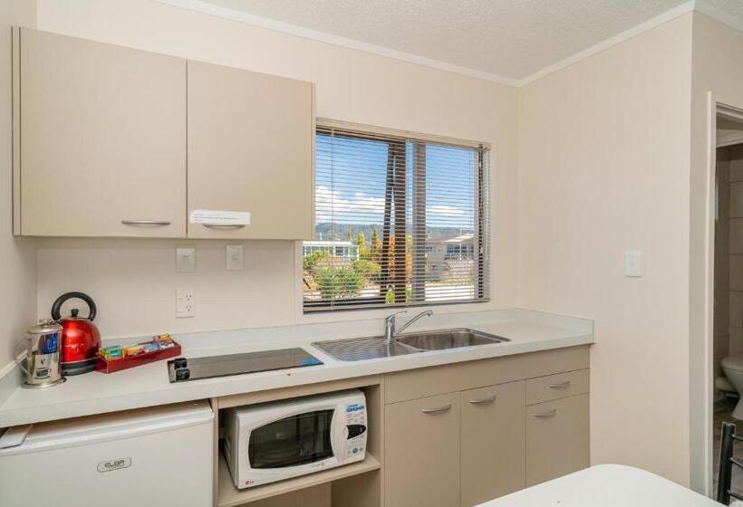 바다 전망 이그제큐티브 스위트, The Oceanside Motel