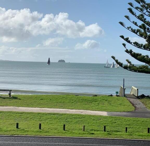 디럭스 스위트 바다 전망, The Oceanside Motel