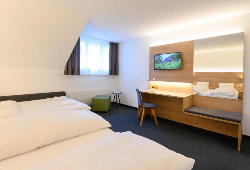 デラックスファミリールーム, Romantik Hotel & Restaurant Sternen