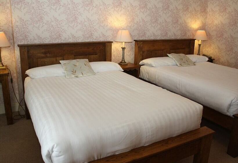 غرفة قياسية, Woodhill House