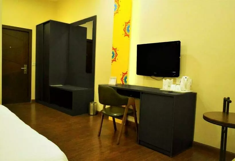 スタンダードルーム, Asansol International