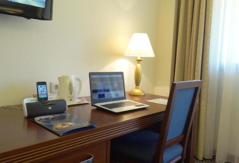 Номер Deluxe с Балконом, Centrum