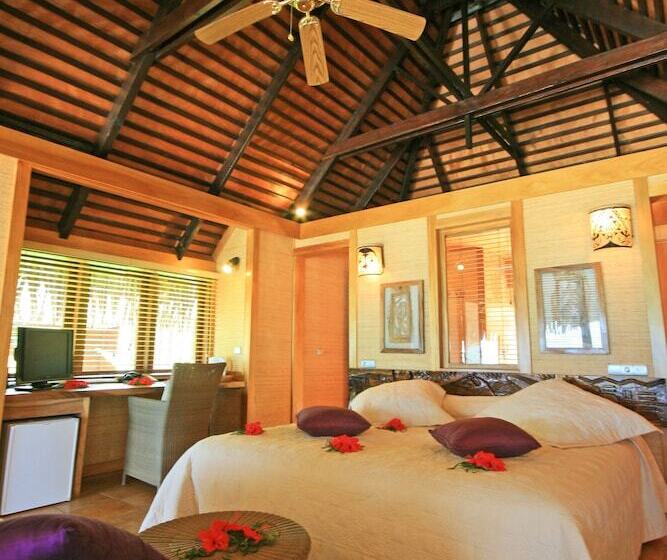 بانگلوی لوکس, Le Mahana