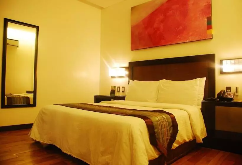 Chambre Deluxe, Century