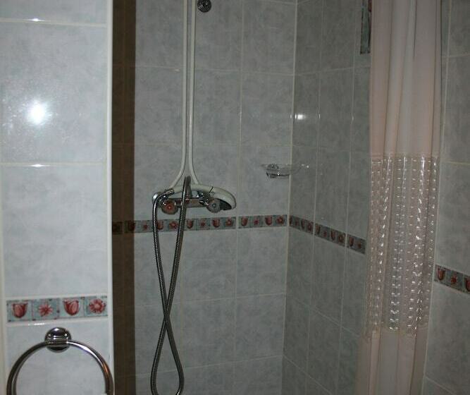 标准间, Auberge La Fontaine