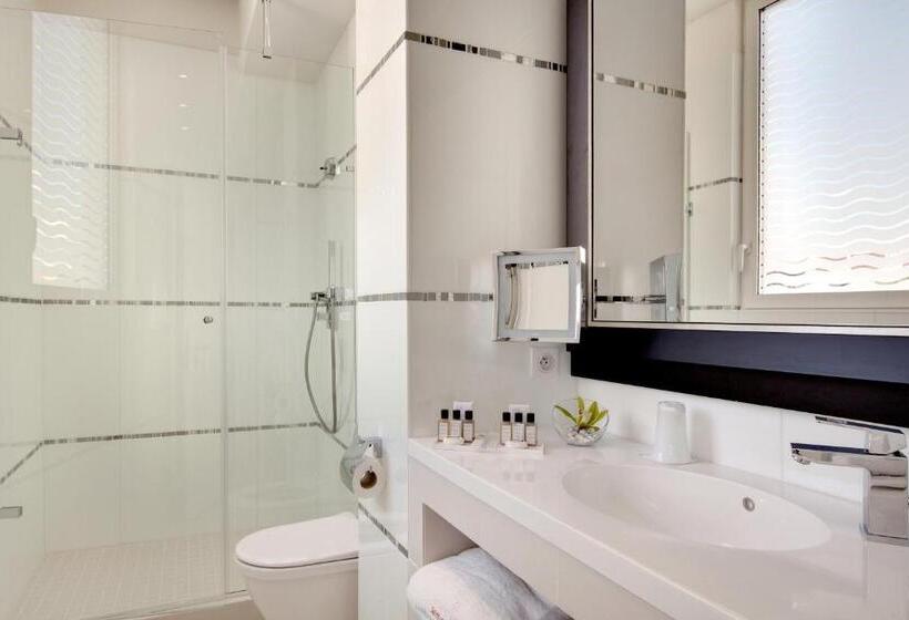 סוויטת ג'וניור עם טרסה, Grand Hôtel Thalasso & Spa