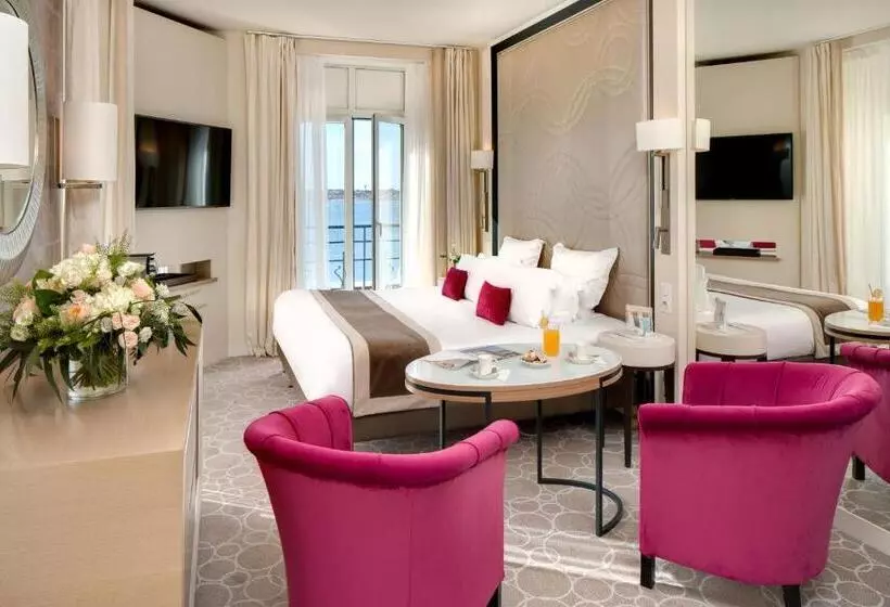 اتاق سوپریور با چشمانداز دریا, Grand Hôtel Thalasso & Spa